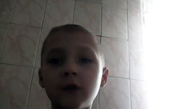 Я обожаю играть с друзьями в снежки