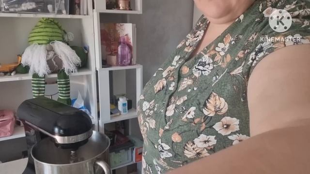 Распаковочка ДЖУМ, пирожное заварное с белковым кремо