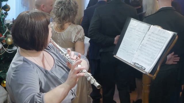Рождественский бал для граждан золотого возраста