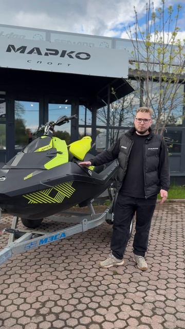 В наличии гидроцикл BRP Sea-Doo Spark Trixx 3UP