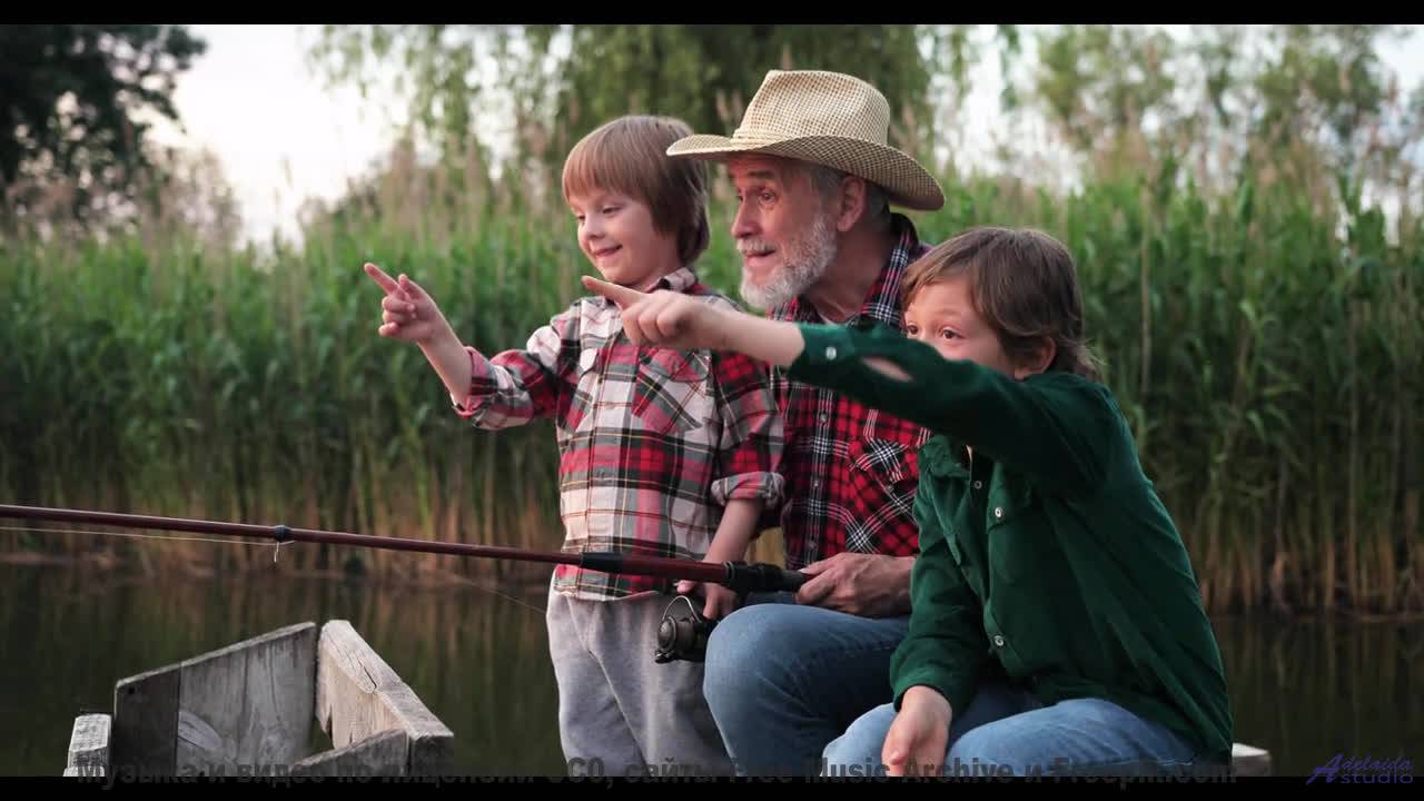 Погружение в природу становится полным благодаря мелодии - Hanging By a String -- Derek Clegg -- The