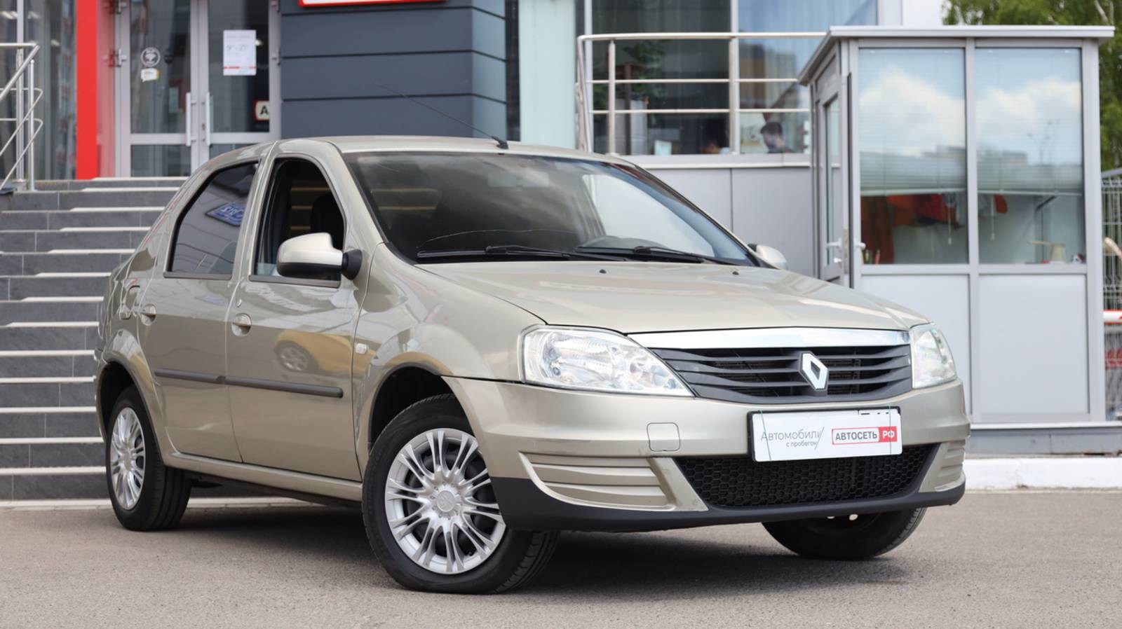 Renault Logan