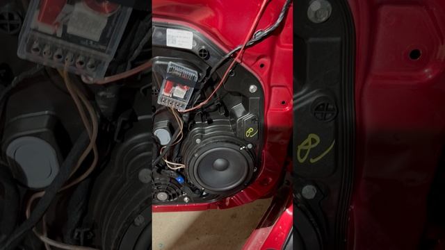 Прослушивание Акустика компонентная AMP Concert 6.5 В Kia cerato 4