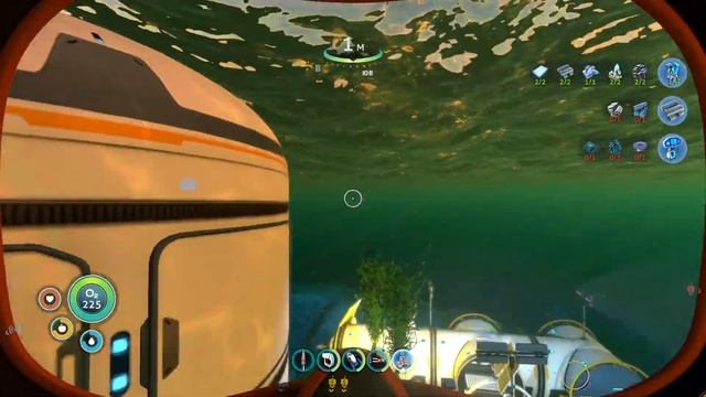 Создал костюм краба в Subnautica