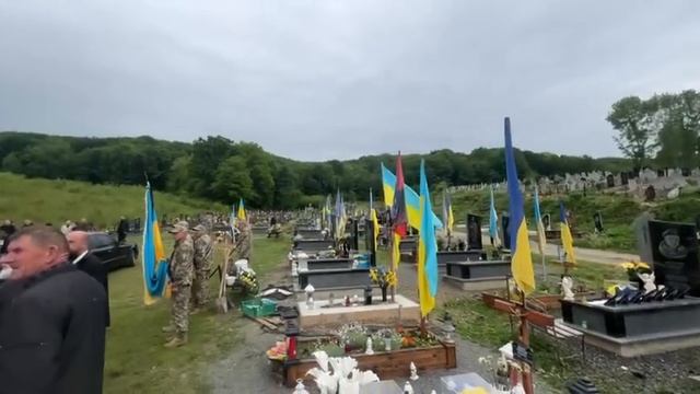 🔴По данным «Google Earth» - самые большие по площади кладбища в мире теперь на Окраїне...🔴