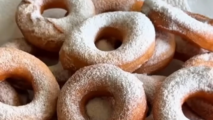 Мягкие ПОНЧИКИ на кефире...🍩☕😋