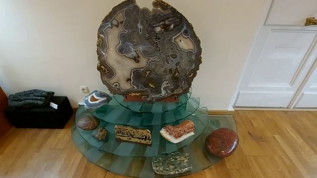 №40 .. В Москве на Моховой геологический музей (серия музеи России) №2 00 (10)