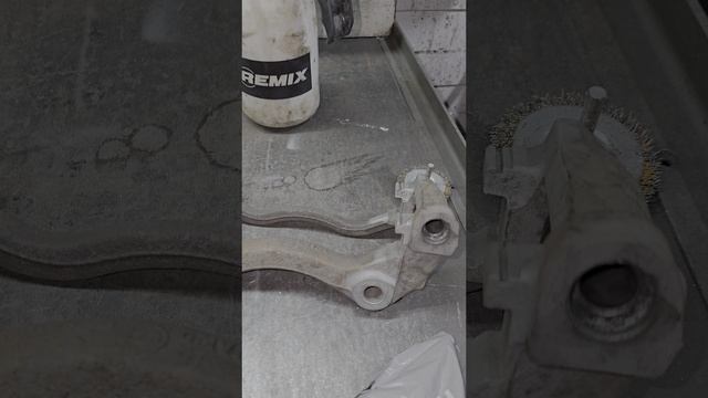 t.me/Mariupol_Garag пескоструйная обработка скобы суппорта #automobile #top10 #ремонт #mechanik #топ