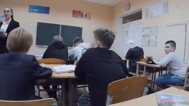 📹 От первого лица: Школа! ВЛЮБИЛСЯ в ОДНОКЛАССНИЦУ ! | ГЛАЗАМИ ШКОЛЬНИКА 
Руслан_Гладенко 2 серия