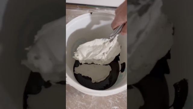 Как покрасить СТЕНЫ в глубокий черный цвет