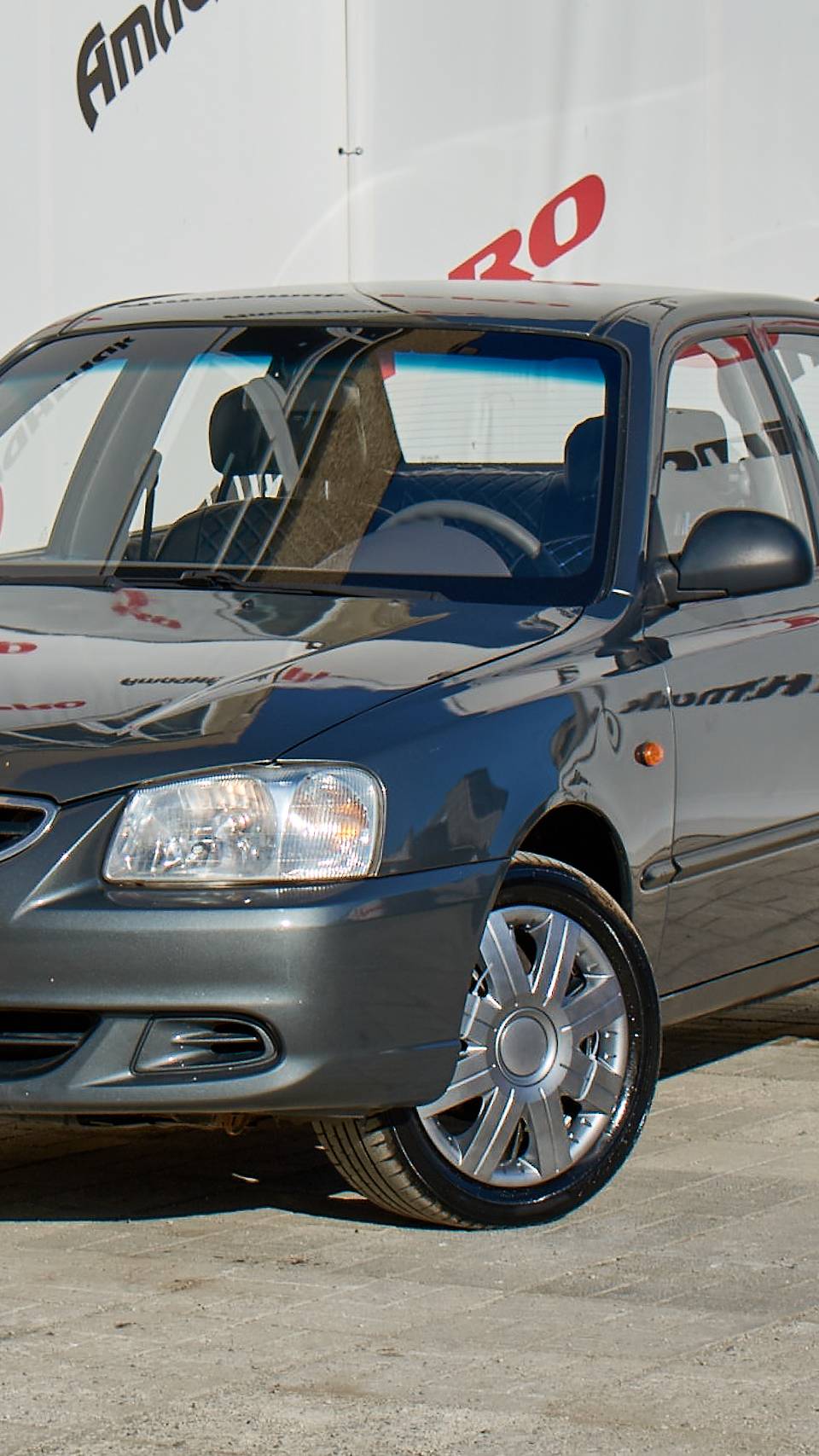 Обзор на Hyundai Accent Седан 1.5 MT 2006г