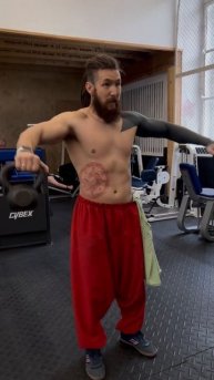 Тренировка с гирей #гири #гиря