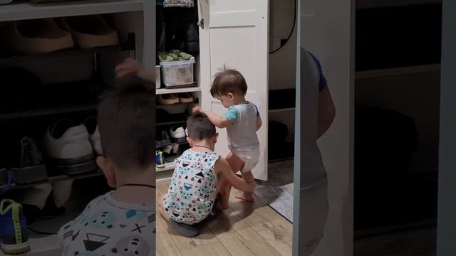Папины кроссовки
