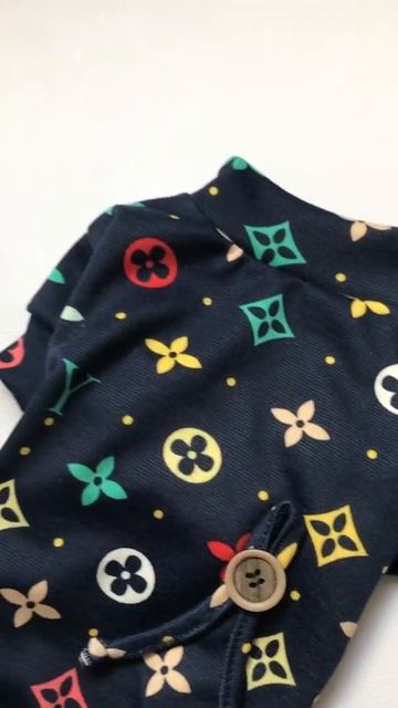 Костюм LV ТМ Dogs Bomba. Одежда для собак потом.