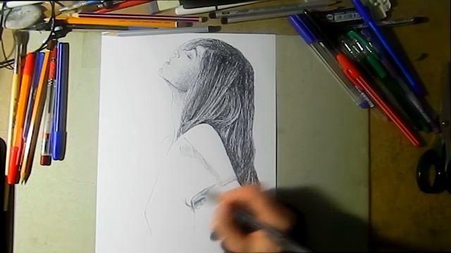 ДЕВУШКА В ФУТБОЛКЕ   Beautiful Drawing