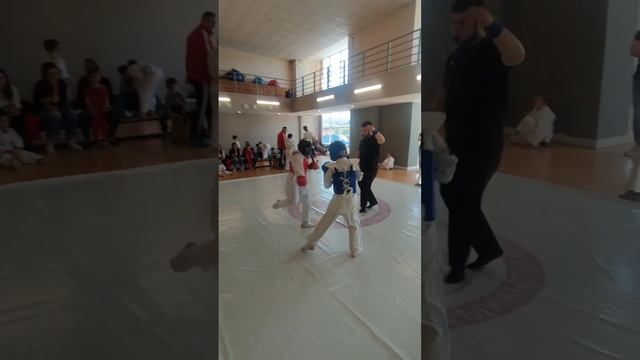 VID_20250517_155958_085.mp4