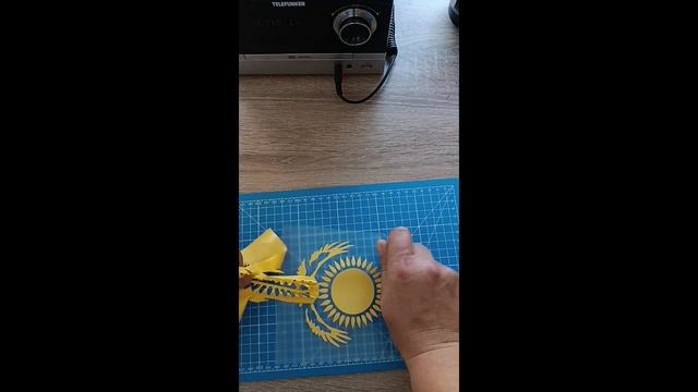 Наклейка на футболку с казахским флагом