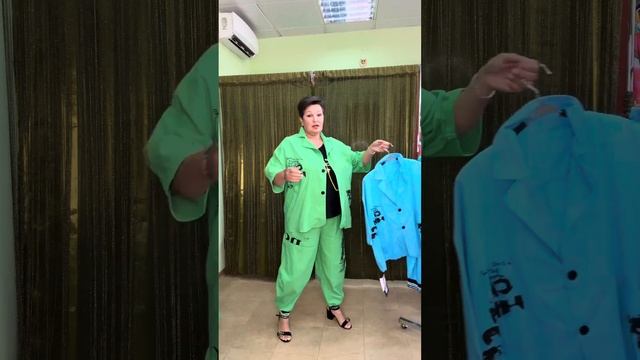 Брючный костюм , канапля 55%, хлопок 45% , размер Овер: 46-54,