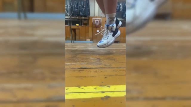 Обзор волейбольных кроссовок Nike Zoom Rize | Волейкон