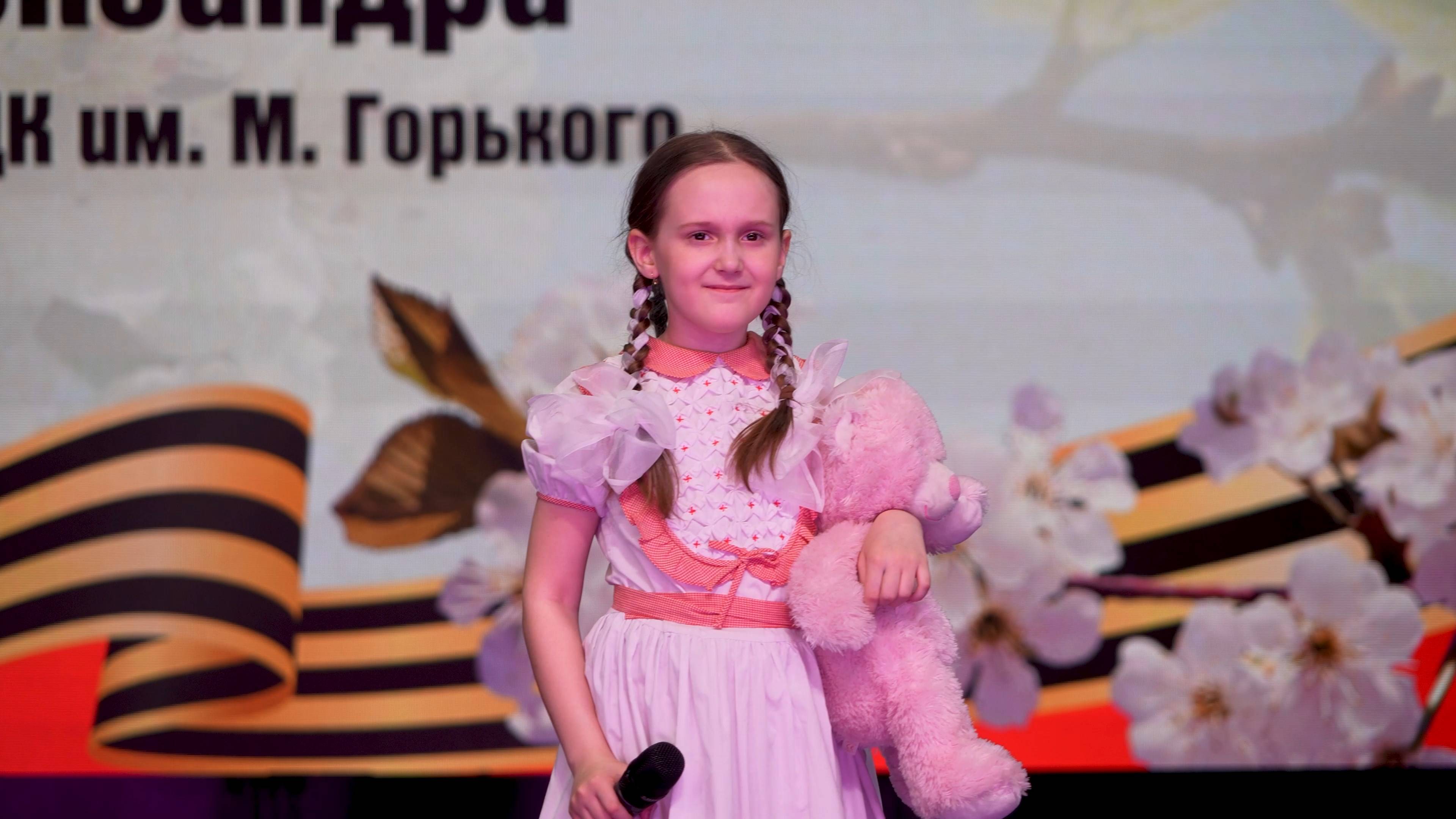 Александра Дувалина, студия вокала "Ириски" .  "День Победы"