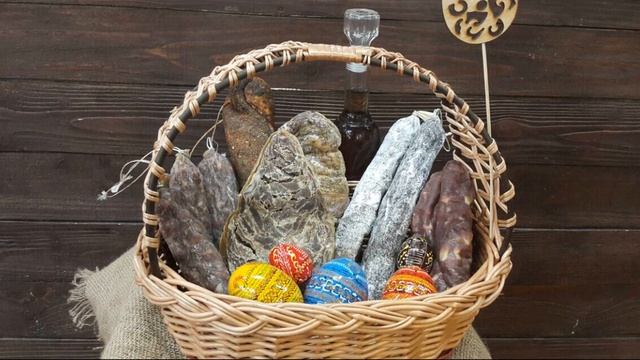 🐣 Великодній кошик з ™️ Своїм