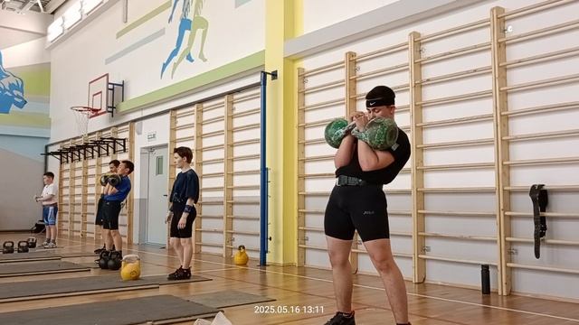 Соревнования по гиревому спорту посв. 80- летию Победы среди юношей и девушек 2012-2013г, 2010-2007г