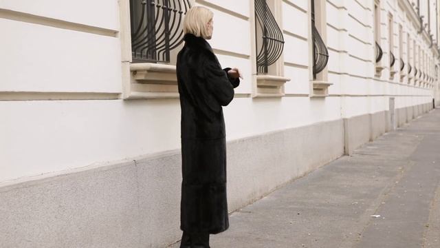 Длинная норковая шуба