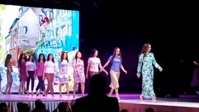 Коллекция одежды Faberlic Dolce Vita 2017