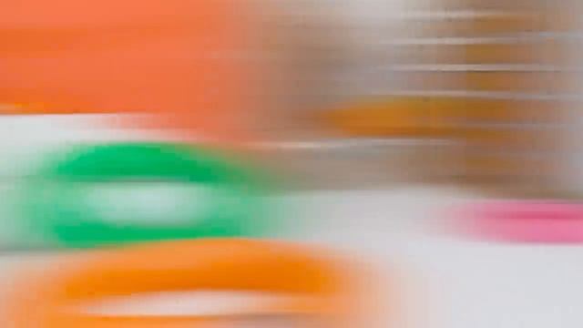 Влад и Никита - Крис изучает правила безопасности в бассейне - Полезные истории для детей