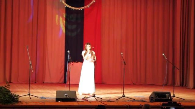 Кавкаева Татьяна- Белое платье