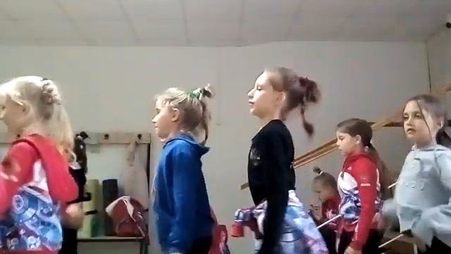 это я на сборах танцуй хип-хоп