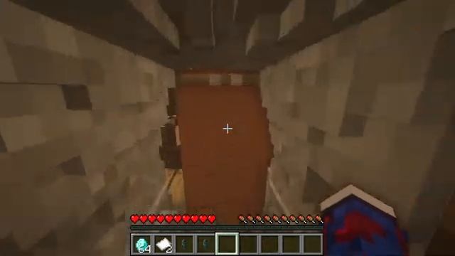 📹 НАШЛИ ЗАБРОШЕННЫЙ ГАРАЖ В ЛЕСУ В МАЙНКРАФТ!
#FixEye