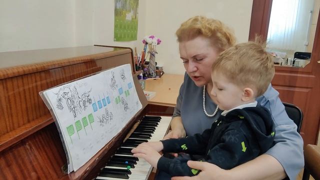 "Пароход" и "Дятел"с Марком, 5 лет