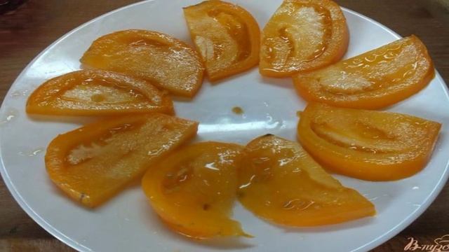 Салат из желтых микадо с сыром сулугуни