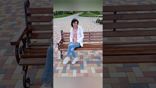 Как думаешь, так и создаёшь. Начни думать иначе.