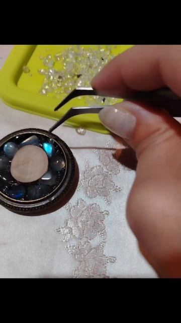 Кулон с рунным "Творец" помогает в реализации идей