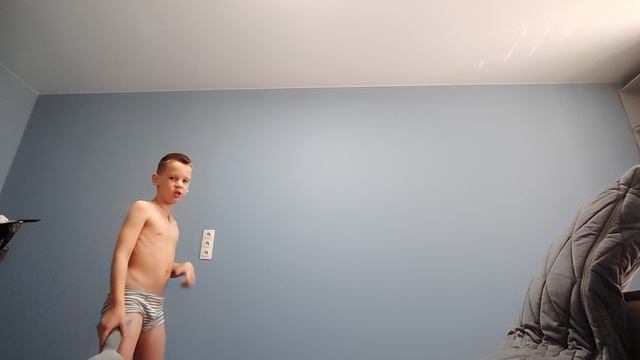 VID_20250517_104233.mp4