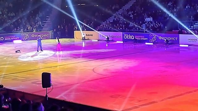 Алина Загитова, Даниил Глейхенгаух и спортсмены групп