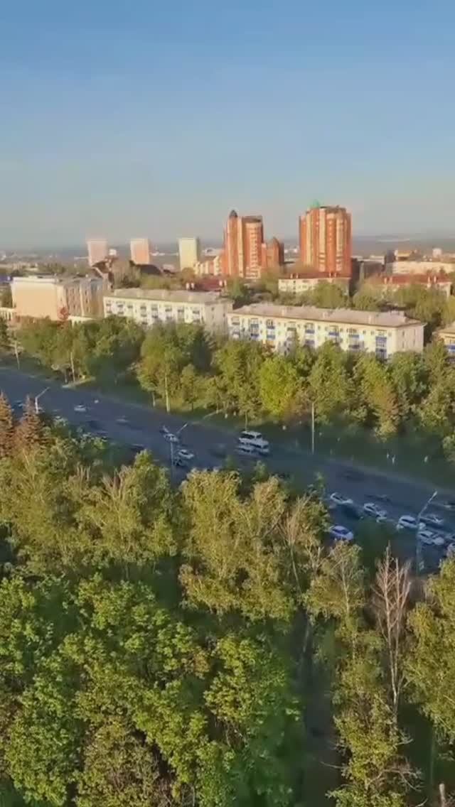 250517 Вид из Колеса Обозрения на город Уфа, столицу Башкоростана, Башкирия