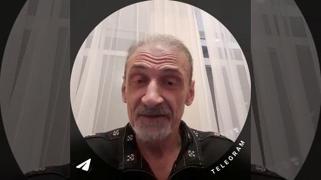 Если ты хочешь быть на кого то похожим, значит ты еще не в себе.