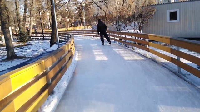 ЧЕЛЯБИНСК. Шикарный каток с музыкой!