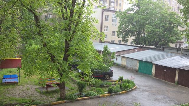 Кратковременный дождь после обеда 18 мая ☔️ #Дождь #Май #Погода