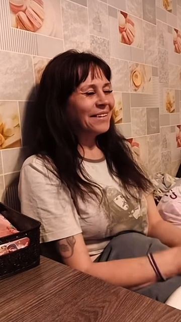 ОНА ВЛЮБИЛАСЬ! ТАНЮША ОПИСЫВАЕТ ОЛЕГА МОНГОЛА!