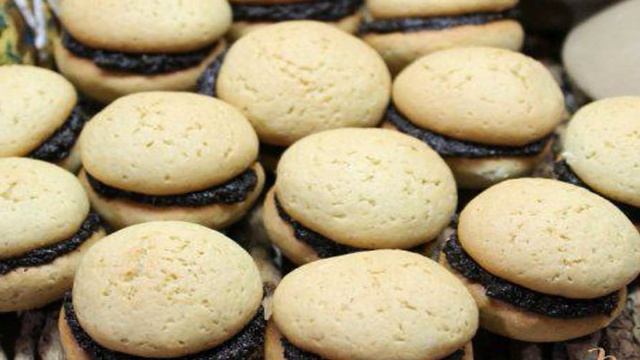 Песочное печенье с маковой прослойкой