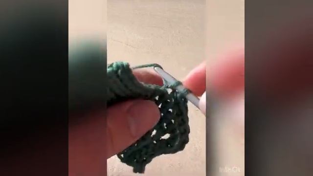Вяжем шапочку гномика