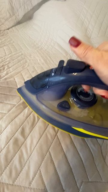 Утюг Steam Iron