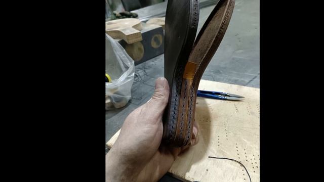изготовление футляра из кожи для теннисной ракетки