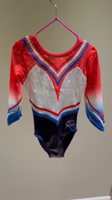 Sparkle&Dream (Нидерланды), модель Maxime Red White Blue