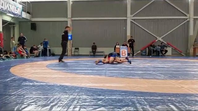 35кг.12-й Межрегиональный турнир по борьбе ВК:2010-2012г.р. г.