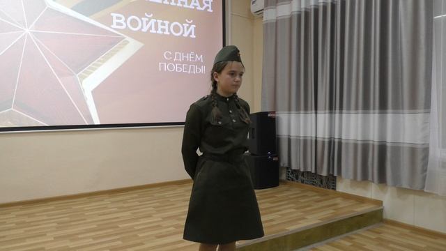 21665 Евгений Рыбаков "Небольшой рассказ о войне". Читает Ткалич Ульяна Юрьевна